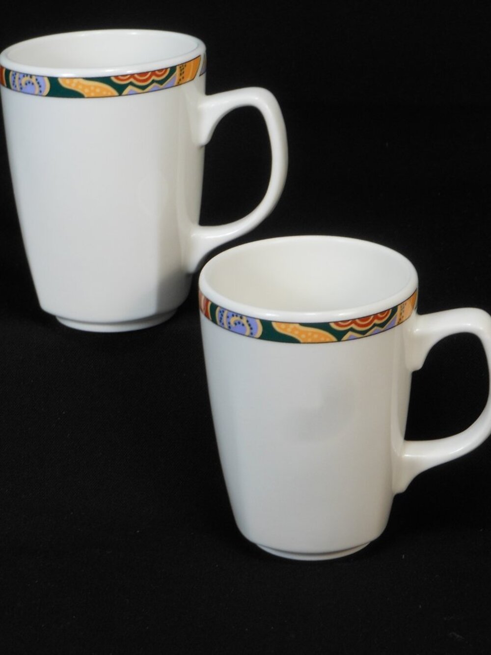 pair of fine porcelain mugs. Steelite International UK Akbalite